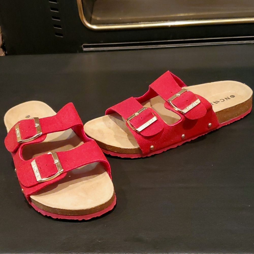 Oncai Sandals